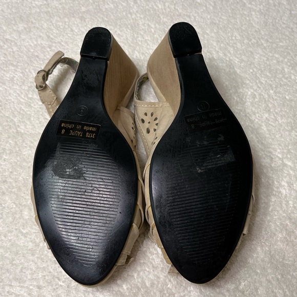 Cité Sling Back Heel with Bow size 8 - Picture 5 of 11